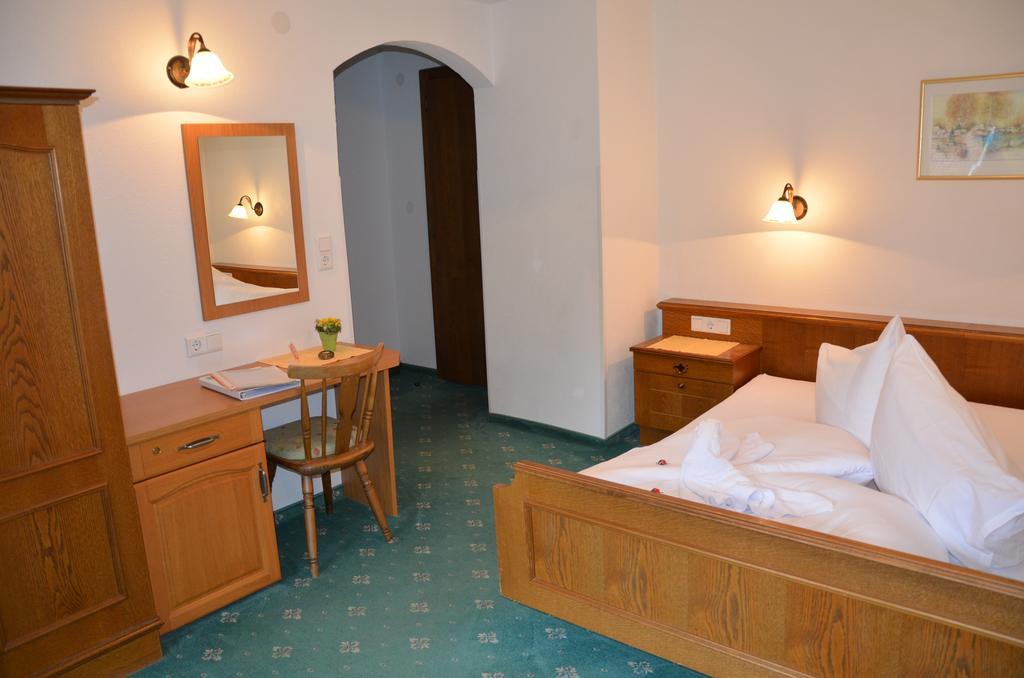 Gasthof "Zur Gemuetlichkeit" Bschlabs Buitenkant foto