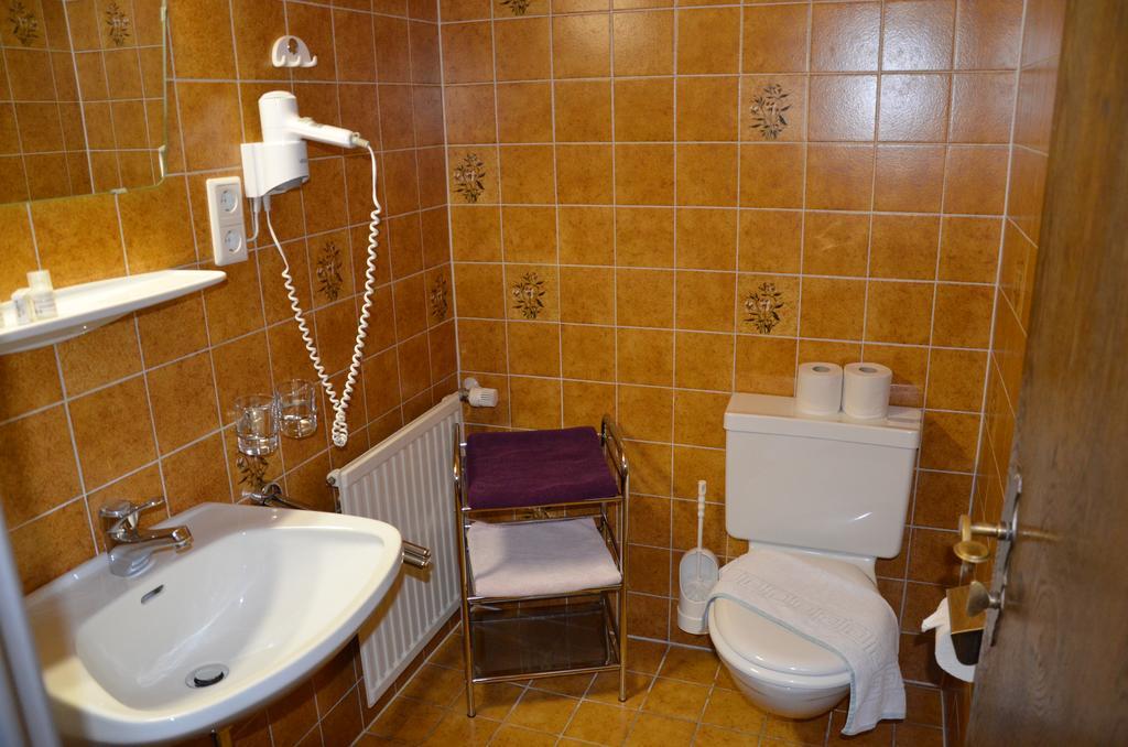 Gasthof "Zur Gemuetlichkeit" Bschlabs Buitenkant foto