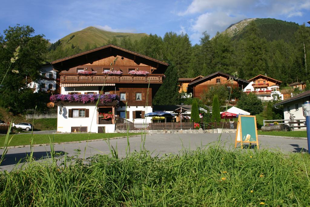 Gasthof "Zur Gemuetlichkeit" Bschlabs Buitenkant foto