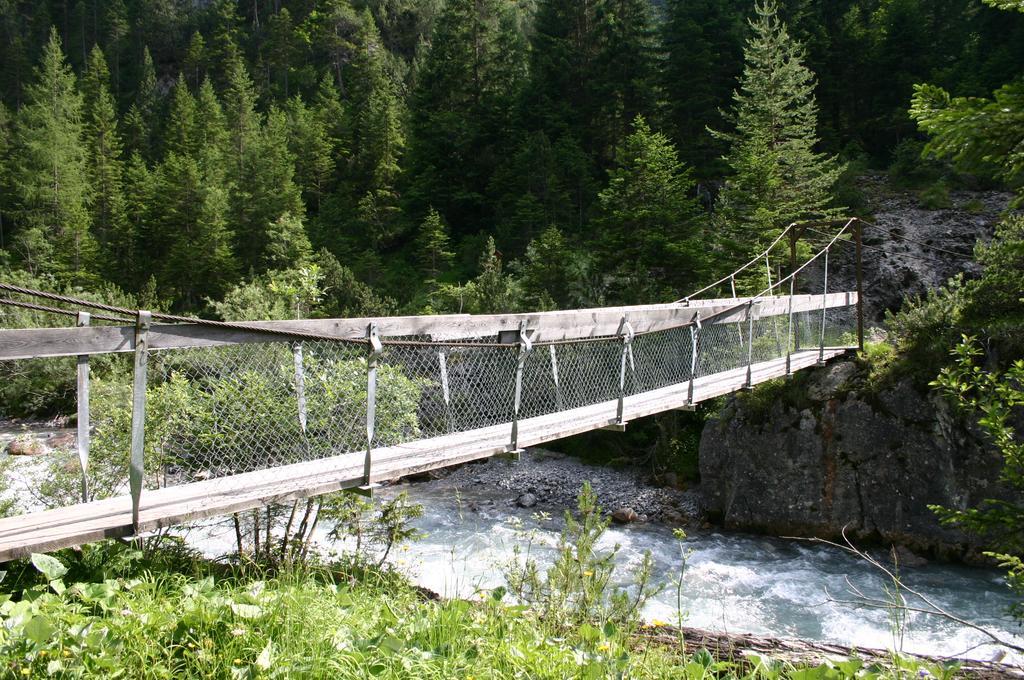 Gasthof "Zur Gemuetlichkeit" Bschlabs Buitenkant foto